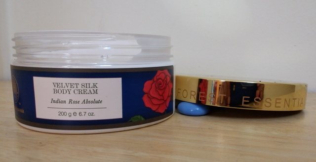 Forest Essentials Velvet Silk Body Cream Indian Rose Absolute 4