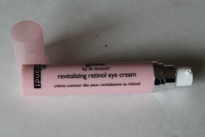 Glow by Dr. Brandt Revitalizing Retinol Eye Cream Review7