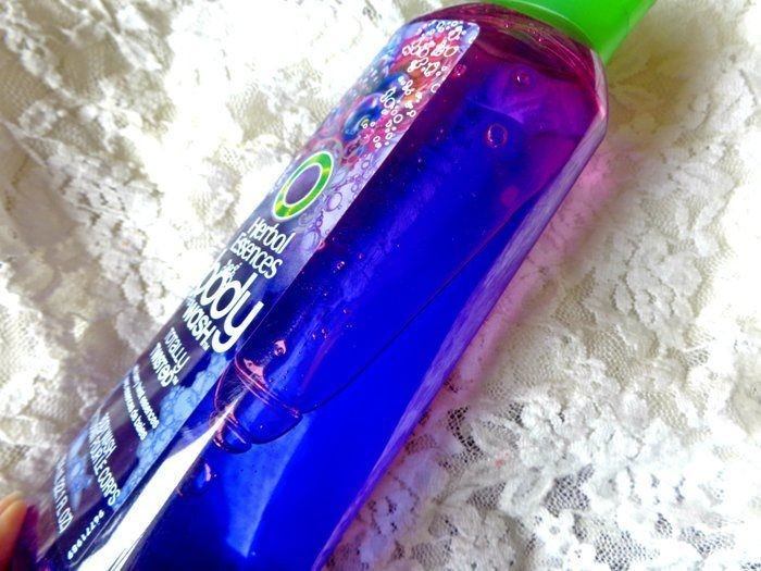 Herbal Essences Totally Twisted Body Wash Review2