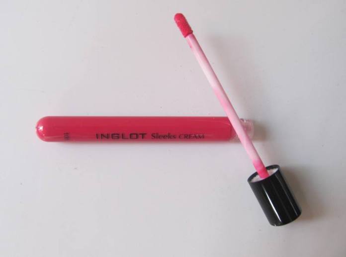 Inglot #108 Sleeks Cream Lip Paint Review3