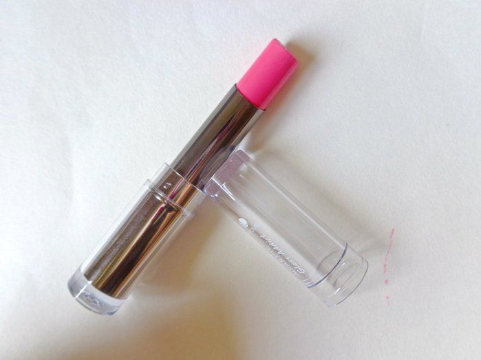 Lakme Absolute Pink Wink Gloss Addict Lipstick Review3