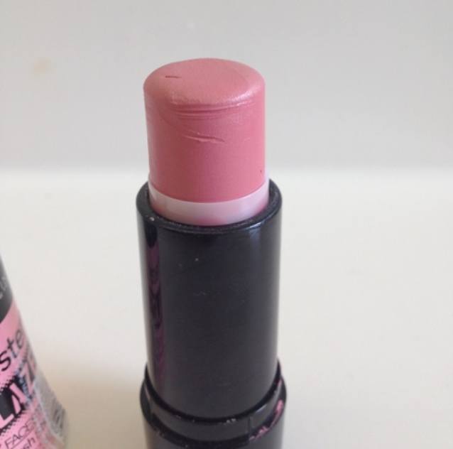 Maybelline In Just Pinched Pink Face Studio Master Glaze 4