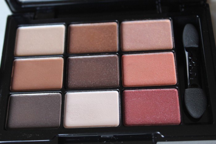 NYX Merci Beaucoup Love In Paris Eye Shadow Palette Review7