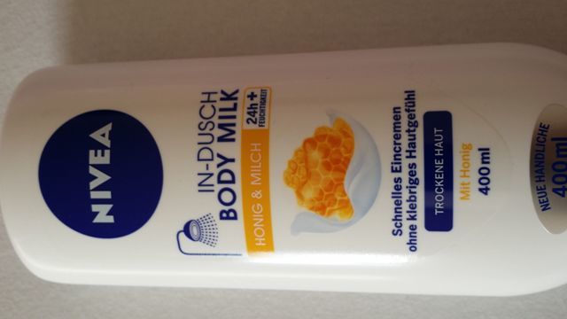 Nivea Honey and Milk In Shower Body Lotion 3