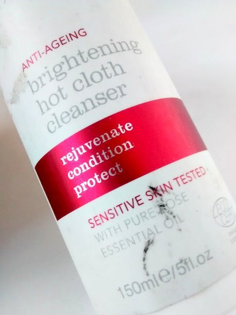Organic Surge Anti-Ageing Brightening Hot Cloth Cleanser