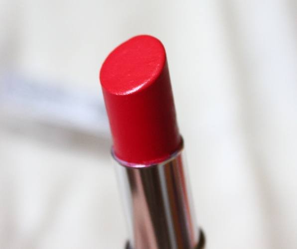 Revlon Poinsettia Ultra HD Lipstick