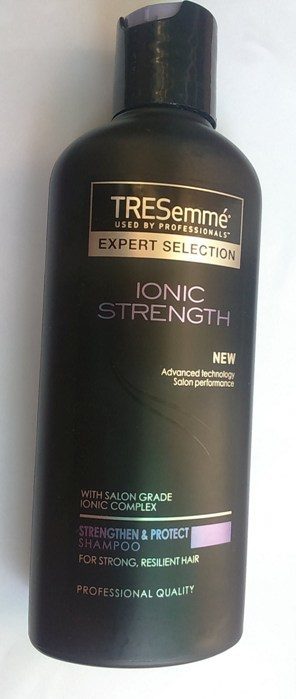 TRESemme Strengthen and Protect Ionic Strength Shampoo Review1