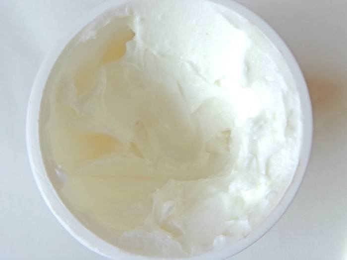 Biotique Bio Coco Butter Tissue Firming Body Balm texture