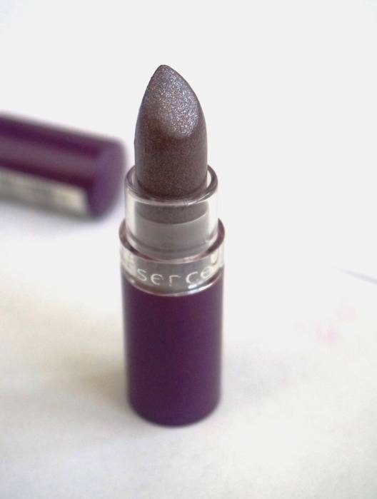 Essence #59 Funky Funky Sheer Shiny Lipstick Review4