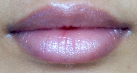 Essence #59 Funky Funky Sheer Shiny Lipstick Review6