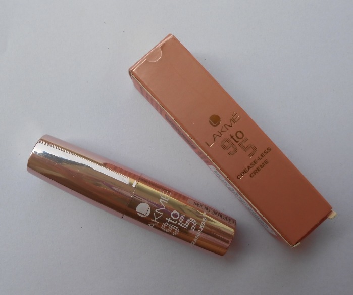 Lakme Pink Charge 9 to 5 Crease-Less Creme Lipstick Review2