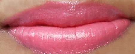 Lakme Pink Charge 9 to 5 Crease-Less Creme Lipstick Review8