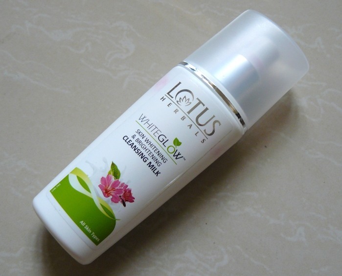 Lotus Herbals Whiteglow Skin Whitening and Brightening Cleansing Milk Review