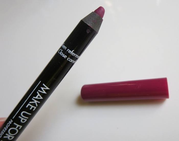 Make Up For Ever 10C Matte Raspberry Aqua Lip Waterproof Lip Liner Pencil Review1