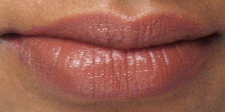 Milani 29 Teddy Bare Color Statement Lipstick Review7