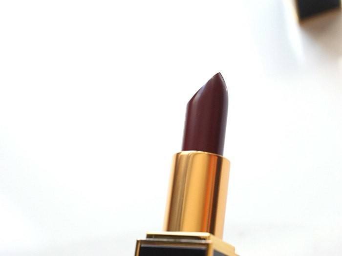 Tom ford matte lipstick black dahlia review