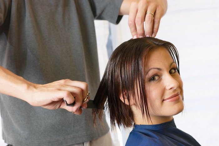 9 Questions To Ask Your Hair-dresser Before Having a Hair-cut 2