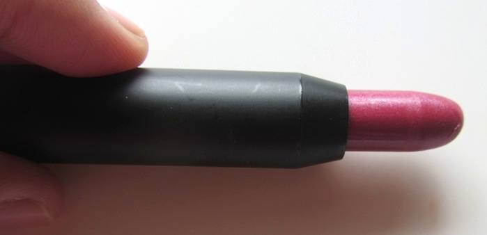Be A Bombshell Shameless Lip Crayon Review5