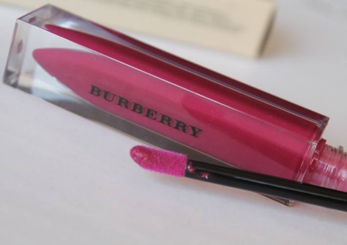 Burberry Kisses Gloss No. 97 Plum Pink Review