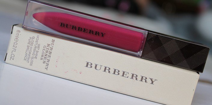 Burberry Kisses Gloss Plum Pink