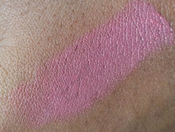 Catrice 370 In A Rose Garden Ultimate Colour Lipstick Review3