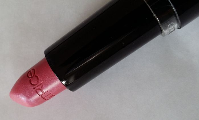 Catrice 410 Rocking Like A Pink Star Ultimate Colour Lipstick Review7`
