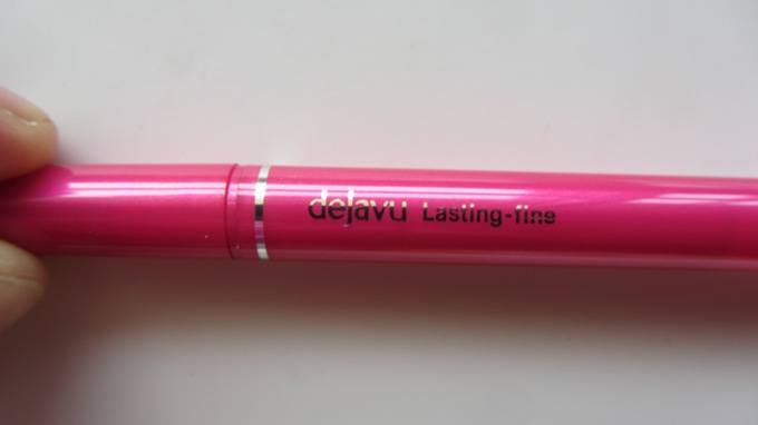 Dejavu Lasting Fine S Pen Liquid Eyeliner