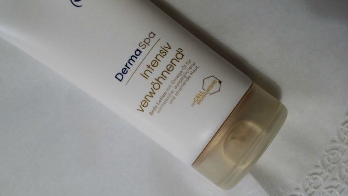 Dove Derma Spa Goodness body lotion closeup