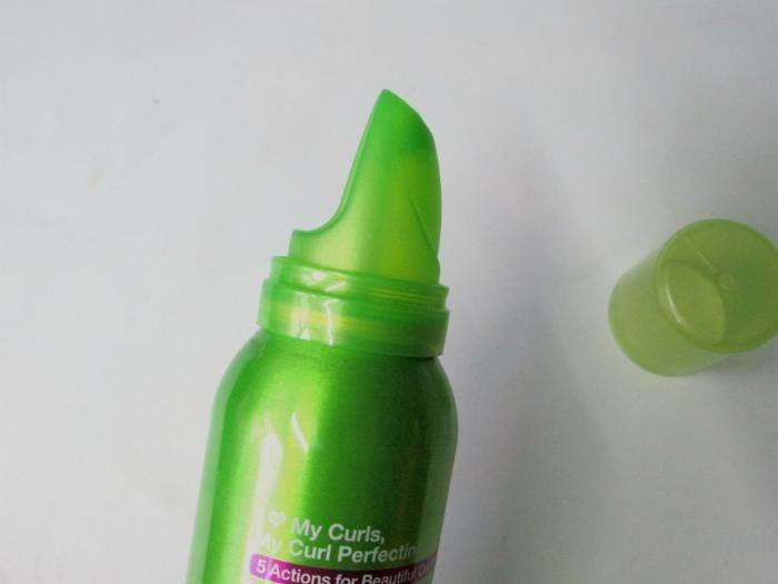 Garnier Fructis Style I Love My Curls Perfecting Mousse Review5