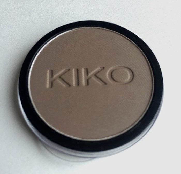 Kiko #239 Mat Gray Taupe Infinity Eyeshadow Review1
