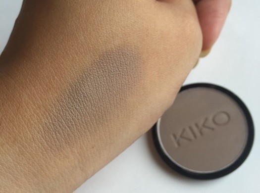 Kiko #239 Mat Gray Taupe Infinity Eyeshadow Review4