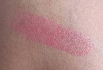 MUA Pouty Pink Matte Lipstick Review5