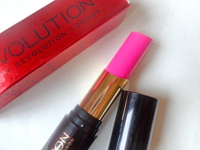 Makeup Revolution End with Beginnings #Liphug Lipstick Review2