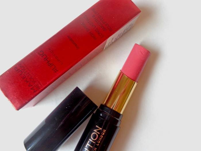 Makeup Revolution Insatiable #Liphug Lipstick Review3