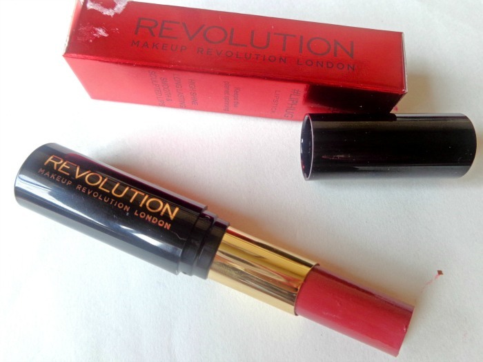Makeup Revolution London Keep the Planet Spinning Lip Hug Lipstick