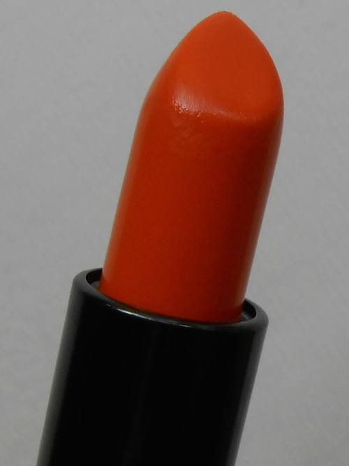 Makeup Revolution Vice Scandalous Lipstick Review bullet 2