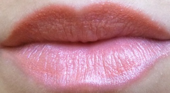 Maybelline Iced Coral 137 Color Show Lipstick Review lipswatch