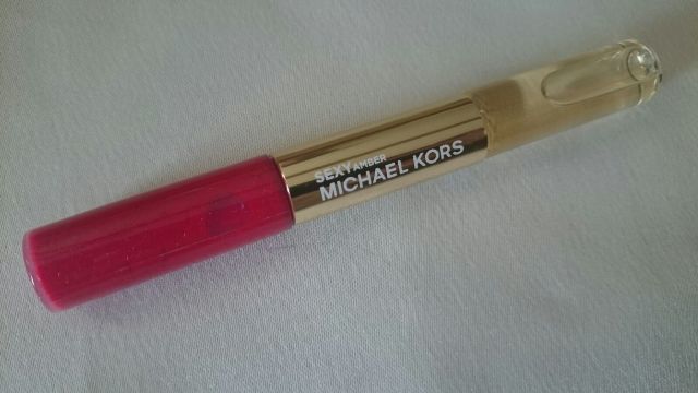 Feeling salad crisis Michael Kors Sexy Amber Rollerball and Lip Luster Duo Review