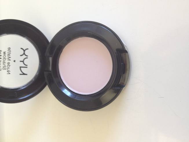 NYX Birthday Suit Nude Matte Shadow