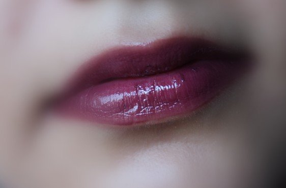 Wine lipstick