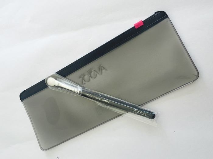 Zoeva Luxe Classic Shader Brush