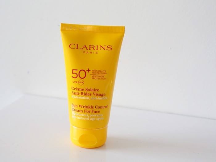 Clarins sun wrinkle control cream review, swatch