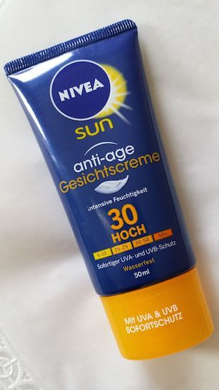 nivea anti ageing sunscreen spf 30 review, swatch