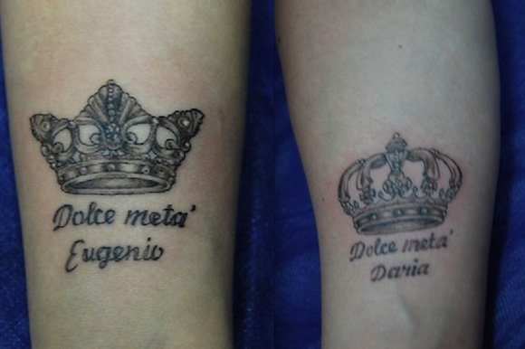 10 Awesome Couple Tattoo Ideas for Love Birds!kingqueen