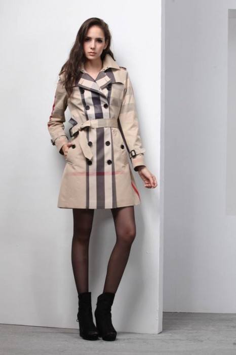 Awesome ways to style trench coats9