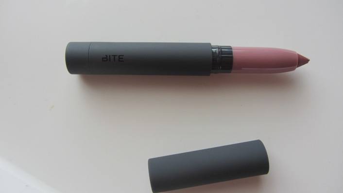 Bite Beauty Glace Deluxe Matte Creme Lip Crayon