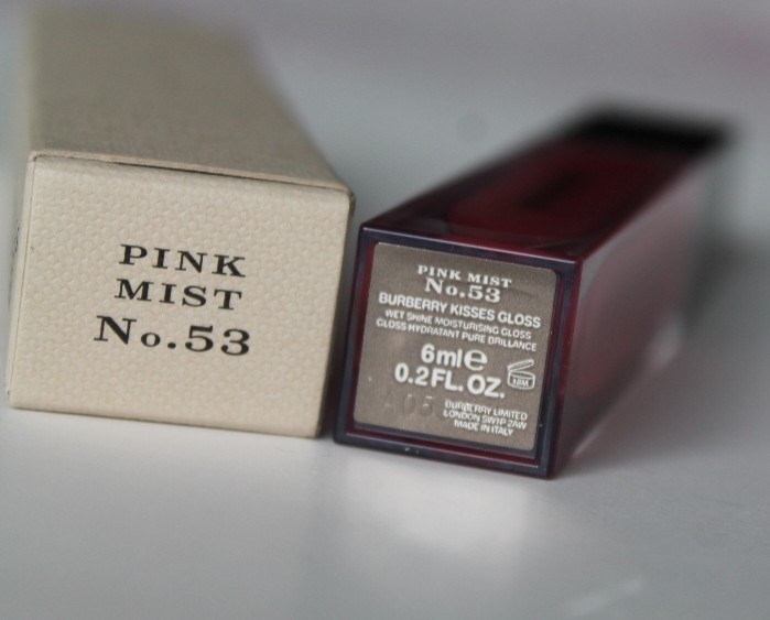 Burberry Pink Mist No. 53 Kisses Gloss Review3