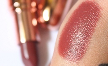 Chambor Orosa Velvet Brown #582 Lip Perfection Lipstick Review bullet