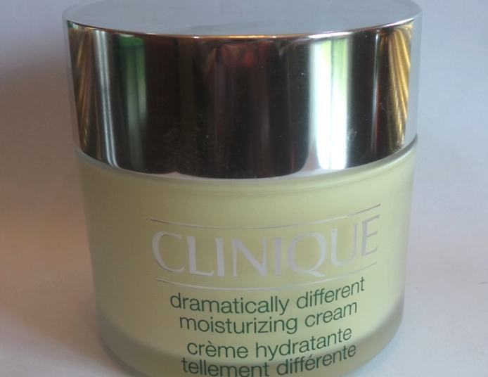 Clinique Dramatically Different Moisturizing Cream Review