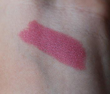 Clinique Matte Beauty Long Last Soft Matte Lipstick Review7